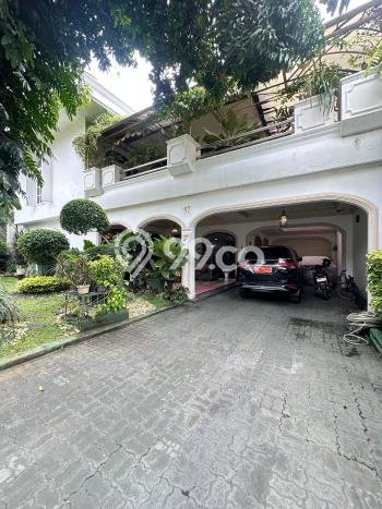 Siap Huni Hunian Elit 8 Kamar di Tebet Dekat ke Mana Saja Siap Huni Hunian Elit 8 Kamar di Tebet Dekat ke Mana Saja