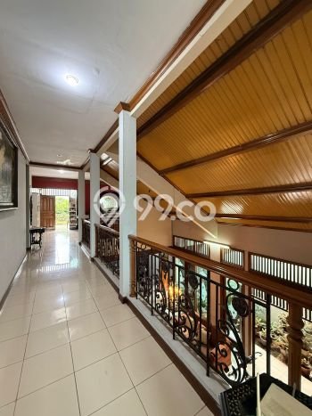 Siap Huni Hunian Elit 7 Kamar di Pancoran Dekat ke Mana Pun Siap Huni Hunian Elit 7 Kamar di Pancoran Dekat ke Mana Pun