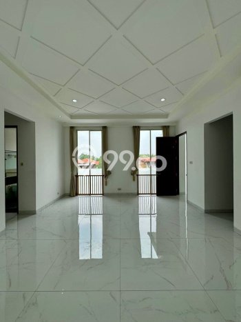 Dijual Rumah Luas Elegan Dengan View Eksklusif di Tanjung Barat, Jakarta Selatan Dijual Rumah Luas Elegan Dengan View Eksklusif di Tanjung Barat, Jakarta Selatan