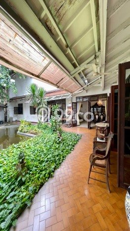 Dijual Rumah Premium dengan Fasilitas Sekitar Komplit di Menteng, Jakarta Pusat Dijual Rumah Premium dengan Fasilitas Sekitar Komplit di Menteng, Jakarta Pusat