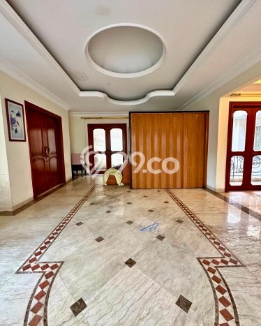 Rumah Eksklusif Siap Huni LT 527m2 di Menteng, Jakarta Pusat Rumah Eksklusif Siap Huni LT 527m2 di Menteng, Jakarta Pusat