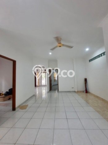Disewakan! Rumah 4 Kamar Tidur &
3 Kamar Mandi di Cipete, Jakarta Selatan Disewakan! Rumah 4 Kamar Tidur &
3 Kamar Mandi di Cipete, Jakarta Selatan