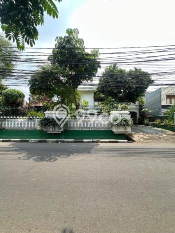 Siap Huni Hunian Elit 8 Kamar di Tebet Dekat ke Mana Saja Siap Huni Hunian Elit 8 Kamar di Tebet Dekat ke Mana Saja