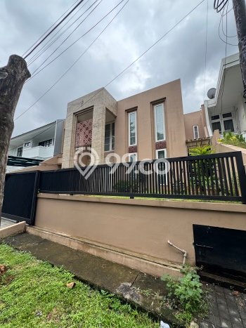 Sewa Rumah Murah di Pondok Indah Jakarta Selatan dengan 5 KT Sewa Rumah Murah di Pondok Indah Jakarta Selatan dengan 5 KT
