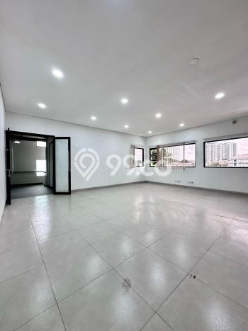 Kantor Dijual di Kebayoran Baru LT 1237m2, LB 1000m2 untuk Investasi Kantor Dijual di Kebayoran Baru LT 1237m2, LB 1000m2 untuk Investasi