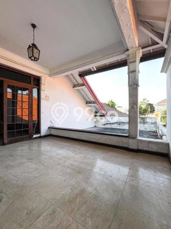 Hunian Mewah Siap Huni LT 611m2 di Menteng, Jakarta Pusat Hunian Mewah Siap Huni LT 611m2 di Menteng, Jakarta Pusat