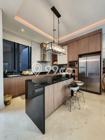 Dijual Rumah Elit Exclusive di Cilandak, Jakarta Selatan Dijual Rumah Elit Exclusive di Cilandak, Jakarta Selatan