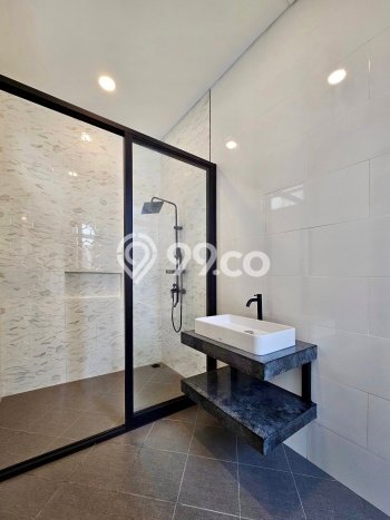 Rumah Elit Modern Tanpa Renovasi di Ampera Jakarta Selatan Rumah Elit Modern Tanpa Renovasi di Ampera Jakarta Selatan