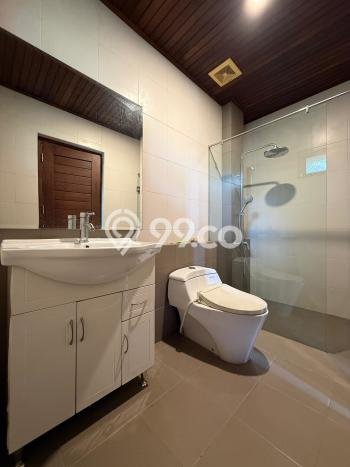 For Sale! Luxury House LT 1267m2 Desain Modern di Pondok Indah For Sale! Luxury House LT 1267m2 Desain Modern di Pondok Indah