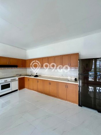 Jarang Ada! Rumah Kontrakan 5 Kamar Bagus Siap Huni Kemang Jarang Ada! Rumah Kontrakan 5 Kamar Bagus Siap Huni Kemang