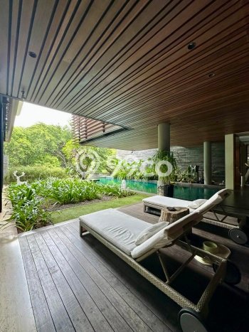 Hunian Eksklusif Siap Huni LT 634m2 di Kebayoran Baru, Jakarta Selatan Hunian Eksklusif Siap Huni LT 634m2 di Kebayoran Baru, Jakarta Selatan