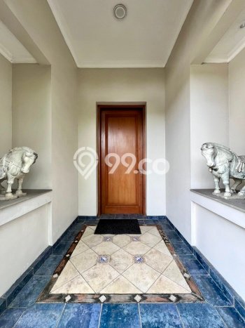 Rumah Elit LB 450m2 Siap Pakai Desain Elegan di Kemang, Jakarta Selatan Rumah Elit LB 450m2 Siap Pakai Desain Elegan di Kemang, Jakarta Selatan