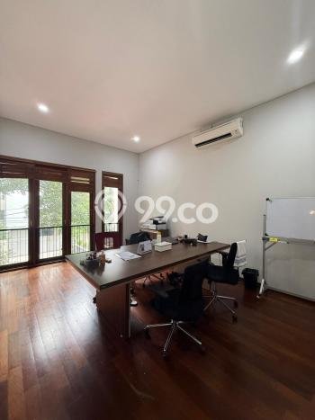 Hunian Eksklusif Dijual LT 328m2 di Kebayoran Baru, Jakarta Selatan Hunian Eksklusif Dijual LT 328m2 di Kebayoran Baru, Jakarta Selatan