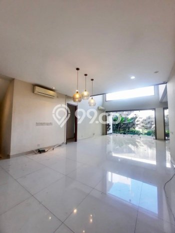 Rumah sewa siap pakai 4 Kamar Tidur di Cipete, Jakarta Selatan Rumah sewa siap pakai 4 Kamar Tidur di Cipete, Jakarta Selatan