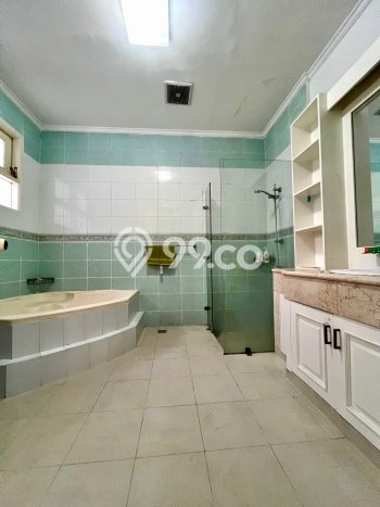 Jarang Ada! Rumah Kontrakan 5 Kamar Bagus Siap Huni Kemang Jarang Ada! Rumah Kontrakan 5 Kamar Bagus Siap Huni Kemang