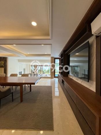 Jual Rumah Mewah Elegan Dengan View Cantik di Kemang, Jakarta Selatan Jual Rumah Mewah Elegan Dengan View Cantik di Kemang, Jakarta Selatan