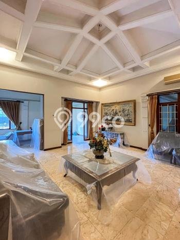 Hunian Mewah Siap Huni LT 611m2 di Menteng, Jakarta Pusat Hunian Mewah Siap Huni LT 611m2 di Menteng, Jakarta Pusat