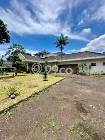 Rumah Mewah Dijual LT 2331m2 di Ciputat Timur, Tangerang Selatan Rumah Mewah Dijual LT 2331m2 di Ciputat Timur, Tangerang Selatan