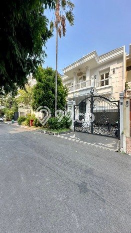 Jual Rumah Luas Elegan Dengan View Cantik di Pondok Indah, Jakarta Selatan Jual Rumah Luas Elegan Dengan View Cantik di Pondok Indah, Jakarta Selatan
