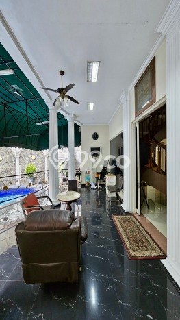 For Sale! Premium House LT 920m2 Desain Modern di Pejaten For Sale! Premium House LT 920m2 Desain Modern di Pejaten