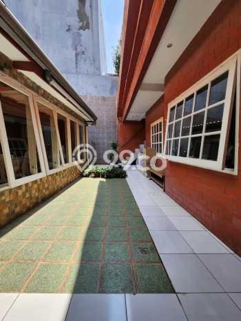 Best Deal Hunian Mewah Ideal dan Luas di Kebayoran Baru, Jakarta Selatan Best Deal Hunian Mewah Ideal dan Luas di Kebayoran Baru, Jakarta Selatan