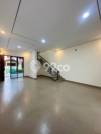 For Sale Rumah 3 Kamar Lokasi Strategis Bagus dan Strategis di Pasar Minggu For Sale Rumah 3 Kamar Lokasi Strategis Bagus dan Strategis di Pasar Minggu