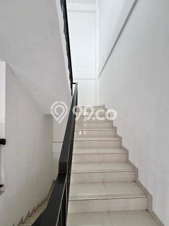 Unit Kantor Dijual di Pasar Minggu Jakarta Selatan Luas Tanah 1890m2, Luas Bangunan 2000m2 Unit Kantor Dijual di Pasar Minggu Jakarta Selatan Luas Tanah 1890m2, Luas Bangunan 2000m2