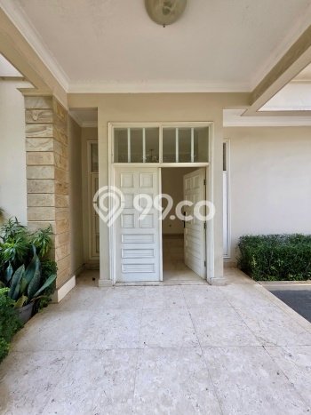 Ready to Use! Luxury House LT 788m2 Desain Elegan di Pondok Indah Ready to Use! Luxury House LT 788m2 Desain Elegan di Pondok Indah
