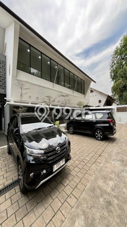 Dijual Rumah Premium dengan Fasilitas Sekitar Lengkap di Kebayoran Baru, Jakarta Selatan Dijual Rumah Premium dengan Fasilitas Sekitar Lengkap di Kebayoran Baru, Jakarta Selatan