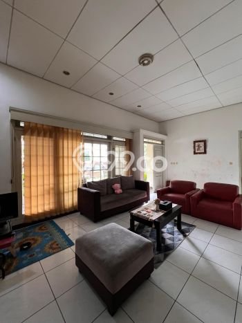 Rumah Modern LB/LT 220m2/354m2 Siap Huni di Radio Dalam, Jakarta Selatan Rumah Modern LB/LT 220m2/354m2 Siap Huni di Radio Dalam, Jakarta Selatan