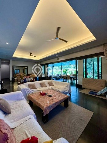 Hunian Mewah LB 650m2 Siap Pakai Desain Elegan di Kemang, Jakarta Selatan Hunian Mewah LB 650m2 Siap Pakai Desain Elegan di Kemang, Jakarta Selatan