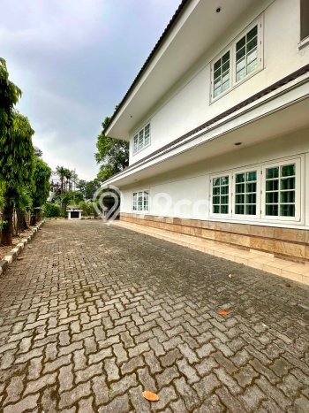 Sewa Rumah Nyaman di Menteng Siap Huni dan Kondisi Bagus Sewa Rumah Nyaman di Menteng Siap Huni dan Kondisi Bagus