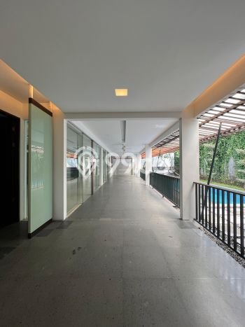 Sewa Rumah Strategis di Permata Hijau LT 600m2 / LB 540m2 Kondisi Bagus Sewa Rumah Strategis di Permata Hijau LT 600m2 / LB 540m2 Kondisi Bagus