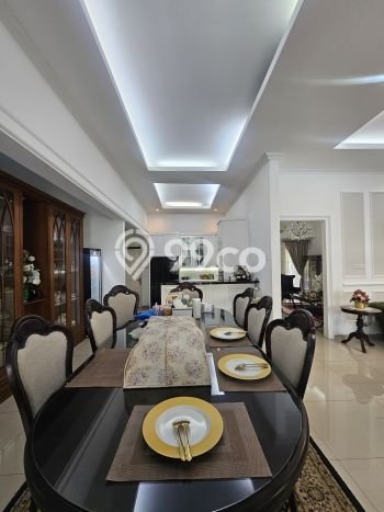 Hunian Mewah LB 400m2 Siap Pakai Desain Elegan di Lebak Bulus, Jakarta Selatan Hunian Mewah LB 400m2 Siap Pakai Desain Elegan di Lebak Bulus, Jakarta Selatan