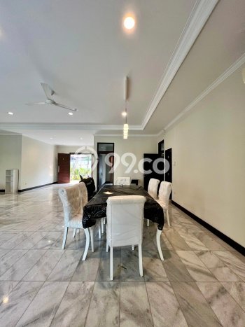 Hunian Eksklusif Dijual LT 883m2 di Cilandak, Jakarta Selatan Hunian Eksklusif Dijual LT 883m2 di Cilandak, Jakarta Selatan