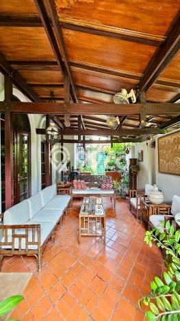 Rumah Mewah LB 343m2 Siap Huni Desain Elegan di Cipete, Jakarta Selatan Rumah Mewah LB 343m2 Siap Huni Desain Elegan di Cipete, Jakarta Selatan