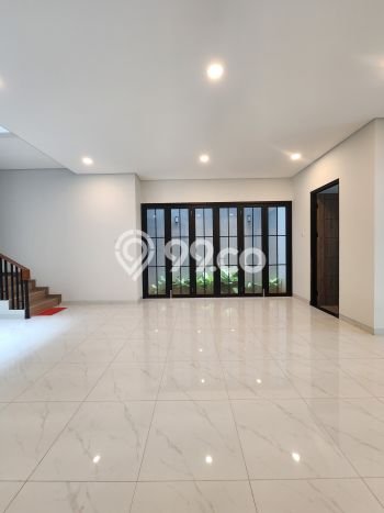 Rumah Elit Modern Tanpa Renovasi di Ampera Jakarta Selatan Rumah Elit Modern Tanpa Renovasi di Ampera Jakarta Selatan