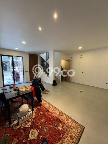 Disewakan Rumah Murah di Lebak Bulus Jakarta Selatan Punya 3 Kamar Tidur Disewakan Rumah Murah di Lebak Bulus Jakarta Selatan Punya 3 Kamar Tidur