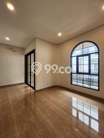 Rumah Elit Modern Tanpa Renovasi di Ampera Jakarta Selatan Rumah Elit Modern Tanpa Renovasi di Ampera Jakarta Selatan