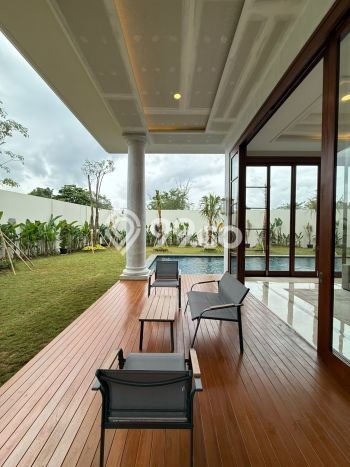 Jual Rumah Mewah Elegan Dengan View Cantik di Kemang, Jakarta Selatan Jual Rumah Mewah Elegan Dengan View Cantik di Kemang, Jakarta Selatan