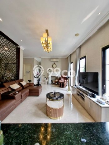 Siap Huni Rumah Mewah 4 Kamar di Kebayoran Baru Dekat ke Mana Pun Siap Huni Rumah Mewah 4 Kamar di Kebayoran Baru Dekat ke Mana Pun