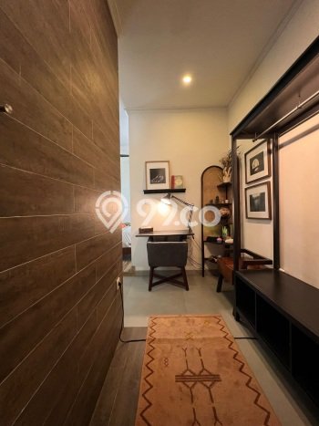 Jual Rumah Mewah Elegan Dengan View Eksklusif di Pejaten, Jakarta Selatan Jual Rumah Mewah Elegan Dengan View Eksklusif di Pejaten, Jakarta Selatan