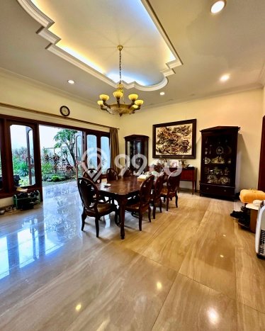 Rumah Eksklusif Siap Huni LT 527m2 di Menteng, Jakarta Pusat Rumah Eksklusif Siap Huni LT 527m2 di Menteng, Jakarta Pusat