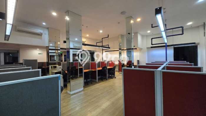 Kantor Bagus LT 1200m2 LB 2400m2 Dijual di Menteng Jakarta Pusat Kantor Bagus LT 1200m2 LB 2400m2 Dijual di Menteng Jakarta Pusat