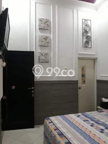 GOOD DEAL! Rumah Strategis di , LT 250m2m² Bangunan 300m2m² GOOD DEAL! Rumah Strategis di , LT 250m2m² Bangunan 300m2m²
