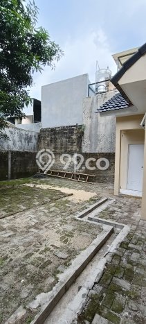 Rumah Luas Asri 3 KT Siap Huni di Cikupa Citra Raya Tangerang Rumah Luas Asri 3 KT Siap Huni di Cikupa Citra Raya Tangerang