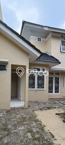 Rumah Luas Asri 3 KT Siap Huni di Cikupa Citra Raya Tangerang Rumah Luas Asri 3 KT Siap Huni di Cikupa Citra Raya Tangerang