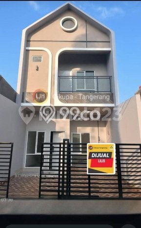 Rumah Luas Asri 3 KT Siap Pakai di Cikupa Citra Raya Tangerang Rumah Luas Asri 3 KT Siap Pakai di Cikupa Citra Raya Tangerang