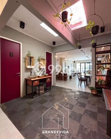 Dijual! Komersial di Kemang Jakarta Selatan LT 481m2 / LB 450m2 Kawasan Strategis Dijual! Komersial di Kemang Jakarta Selatan LT 481m2 / LB 450m2 Kawasan Strategis