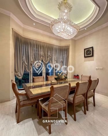 Hunian Eksklusif Siap Huni LT 574m2 di Kebayoran Baru, Jakarta Selatan Hunian Eksklusif Siap Huni LT 574m2 di Kebayoran Baru, Jakarta Selatan